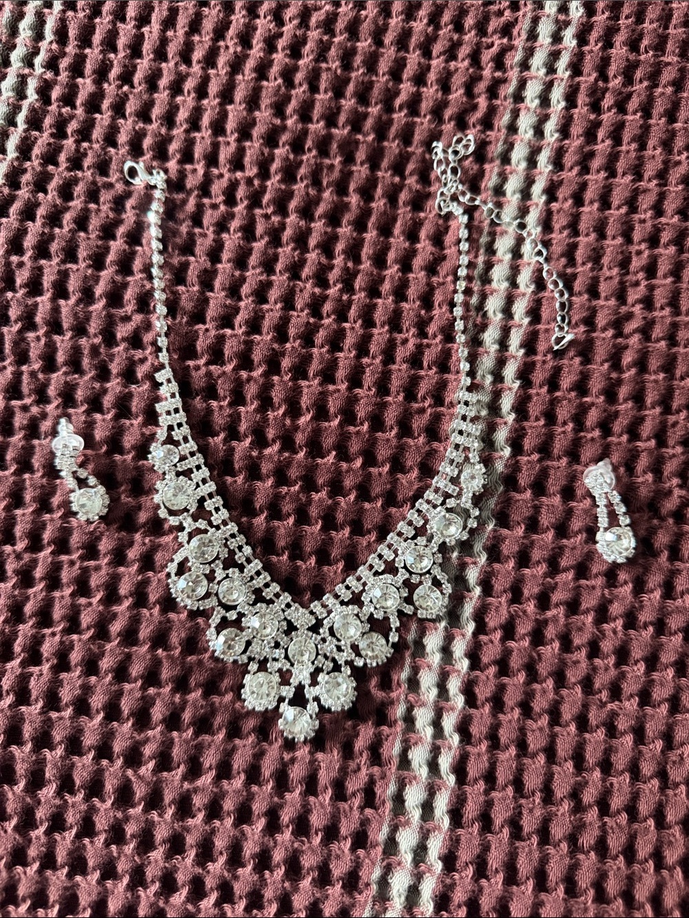 Elegant Silver-Tone Crystal Statement Necklace & Earrings Set - Sparkling White